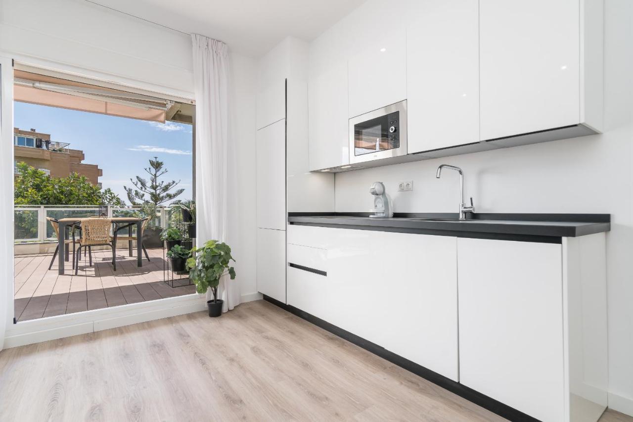 Suite Homes Hesperides Garden Beach Málaga Dış mekan fotoğraf