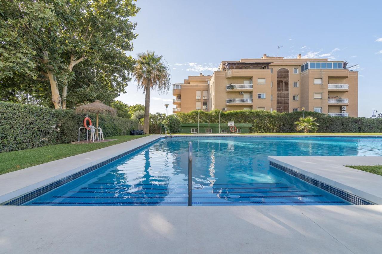 Suite Homes Hesperides Garden Beach Málaga Dış mekan fotoğraf